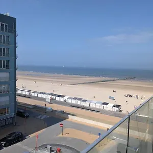  Apartment Sun South- Seaview-sea At 15meter-ostend Belgien